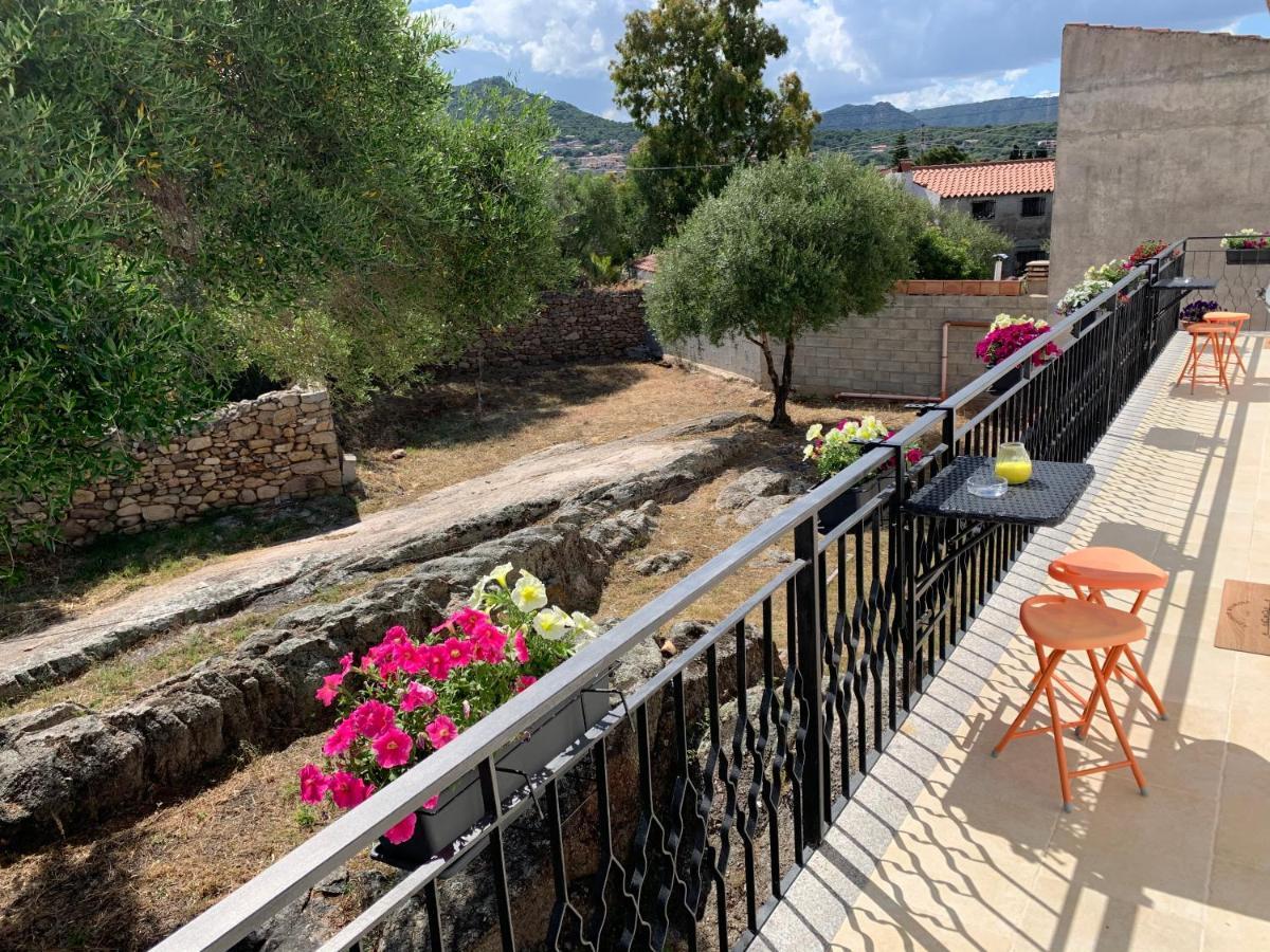 B&B Somiar San Teodoro  Exteriör bild
