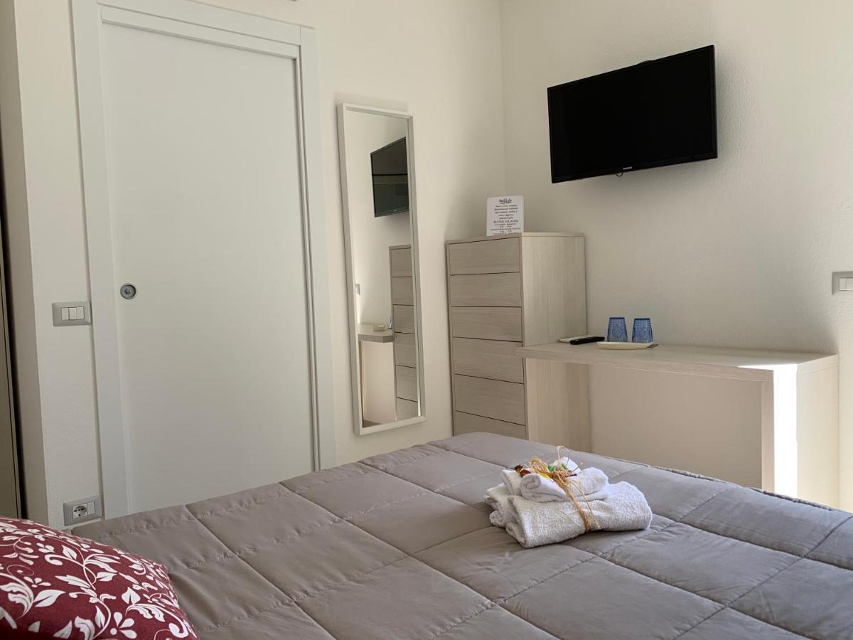 B&B Somiar San Teodoro  Exteriör bild