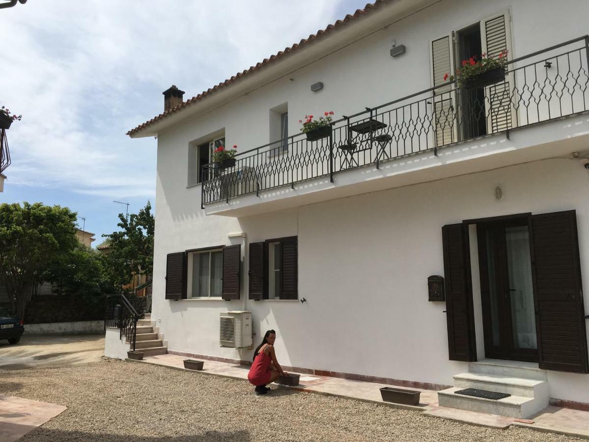 B&B Somiar San Teodoro  Exteriör bild